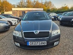 Grau Gebraucht 2007 Skoda Octavia Elegance Kombi | 3.499 € (Fairer Preis)