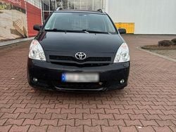 Schwarz Gebraucht 2007 Toyota Verso Van / Kleinbus | 3.000 €
