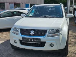 Weiß Gebraucht 2008 Suzuki Grand Vitara Comfort SUV | 6.999 € (Fairer Preis)