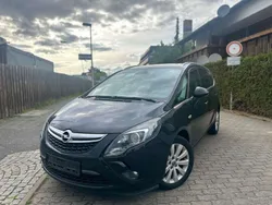 Karbonschw graphitschw midnigh Gebraucht 2012 Opel Zafira Tourer Innovation Van / Kleinbus | 3.100 € (Guter Preis)