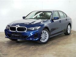 Phytonicblau metallic Gebraucht 2024 BMW 320 Performance Limousine | 35.390 € (Guter Preis)
