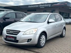 Grau Gebraucht 2008 Kia Ceed Limousine | 4.350 € (Teuer)