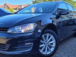 Schwarz Gebraucht 2015 VW Golf VII LOUNGE Kombi | 9.499 € (Fairer Preis)