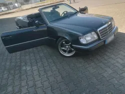 Mercedes E300