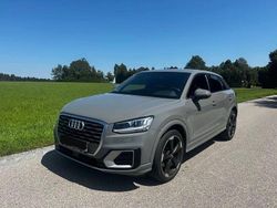 Grau Gebraucht 2017 Audi Q2 Sport SUV | 20.199 € (Fairer Preis)