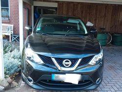 Schwarz Gebraucht 2017 Nissan Qashqai SUV | 10.000 € (Superpreis)