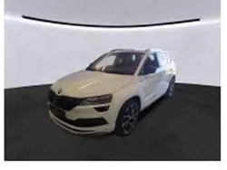 Moon weiss perleffekt Gebraucht 2021 Skoda Karoq SportLine SUV | 28.950 € (Guter Preis)