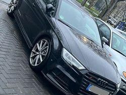 Schwarz Gebraucht 2017 Audi S3 Ambiente Limousine | 26.800 € (Fairer Preis)