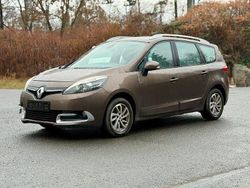 Braun Gebraucht 2014 Renault Scénic III Initiale Paris Van / Kleinbus | 27.999 €