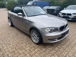 Silber Gebraucht 2009 BMW 118 Cabriolet Advantage Cabrio | 6.300 € (Fairer Preis)
