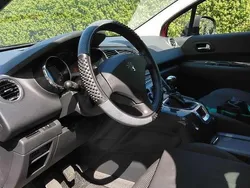 Rot Gebraucht 2012 Peugeot 5008 Active Van / Kleinbus | 6.800 € (Fairer Preis)