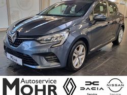 Grau Gebraucht 2020 Renault Clio V Experience Limousine | 10.950 € (Guter Preis)