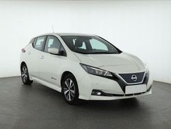 Weiß Gebraucht 2018 Nissan Leaf Kleinwagen | 11.300 € (Etwas zu teuer)
