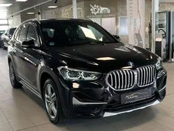Saphirschwarz Gebraucht 2020 BMW X1 xLine SUV | 25.990 € (Guter Preis)