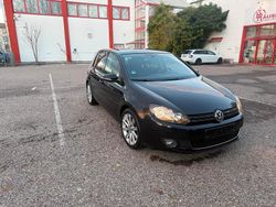 Schwarz Gebraucht 2011 VW Golf VI Limousine | 5.590 € (Fairer Preis)