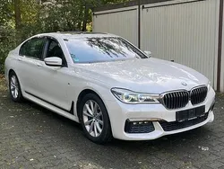 Weiß Gebraucht 2016 BMW 730 M Sport Limousine | 29.900 € (Teuer)