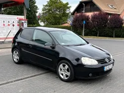 Schwarz Gebraucht 2008 VW Golf V Limousine | 2.500 € (Fairer Preis)