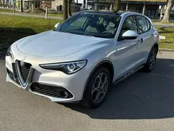 Perla lunare, metallic Gebraucht 2022 Alfa Romeo Stelvio Ti SUV | 39.990 € (Guter Preis)