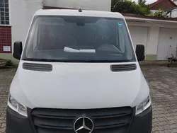 Grau Gebraucht 2020 Mercedes Sprinter Van | 24.299 €