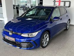 Lapiz blue metallic Gebraucht 2024 VW Golf VIII R-line Limousine | 26.790 € (Guter Preis)