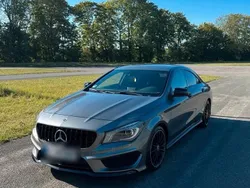 Grau Gebraucht 2013 Mercedes CLA220 AMG line Limousine | 19.000 € (Teuer)
