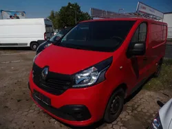 Rot Gebraucht 2017 Renault Trafic Komfort Van | 8.700 € (Superpreis)
