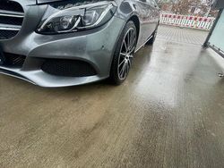 Grau Gebraucht 2017 Mercedes C250 AMG line Limousine | 20.300 € (Guter Preis)