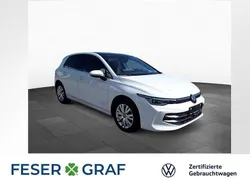 Pure white Gebraucht 2024 VW Golf VIII Edition Limousine | 30.250 € (Fairer Preis)
