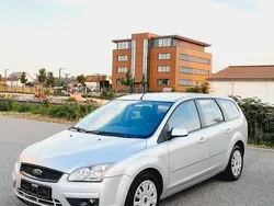 Grau Gebraucht 2008 Ford Focus Kombi | 2.500 € (Fairer Preis)
