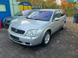 Silber Gebraucht 2005 Opel Vectra Cosmo Kombi | 3.990 € (Etwas zu teuer)
