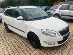 Weiß Gebraucht 2013 Skoda Fabia Ambition Kombi | 1.199 € (Superpreis)