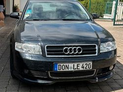 Schwarz Gebraucht 2001 Audi A4 Limousine | 1.100 € (Superpreis)