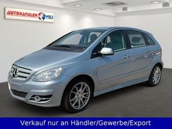 Blau Gebraucht 2010 Mercedes B180 Van / Kleinbus | 4.499 € (Superpreis)