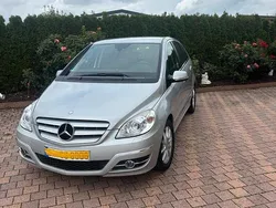 Silber Gebraucht 2008 Mercedes B200 Van / Kleinbus | 7.500 € (Teuer)