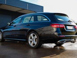 Schwarz Gebraucht 2017 Mercedes E350 Kombi | 21.800 € (Fairer Preis)