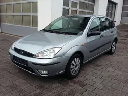 Silber Gebraucht 2004 Ford Focus Viva Limousine | 1.990 € (Guter Preis)