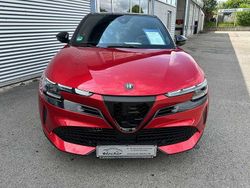 Rot Gebraucht 2025 Alfa Romeo GT Junior Edizione Speciale Limousine | 33.230 € (Etwas zu teuer)