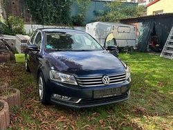 Blau Gebraucht 2011 VW Passat Exclusive Limousine | 7.200 € (Fairer Preis)