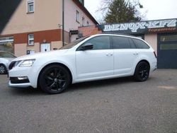 Weiß Gebraucht 2020 Skoda Octavia Sport Kombi | 13.400 € (Etwas zu teuer)