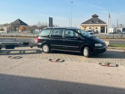 Schwarz Gebraucht 2007 VW Sharan Van / Kleinbus | 2.000 € (Fairer Preis)