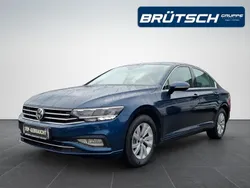 Aquamarinblau metallic Gebraucht 2020 VW Passat Business Limousine | 20.580 € (Guter Preis)