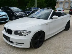Weiß Gebraucht 2009 BMW 118 Cabriolet Advantage Cabrio | 6.990 € (Guter Preis)
