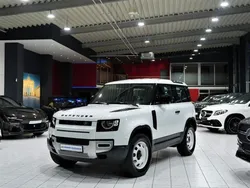Fuji white Gebraucht 2021 Land Rover Defender SUV | 47.980 € (Superpreis)
