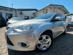 Silber Gebraucht 2012 Ford Focus ST Limousine | 3.449 € (Superpreis)