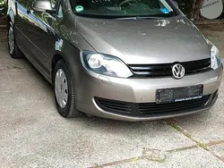 Grau Gebraucht 2010 VW Golf VI Limousine | 4.400 € (Fairer Preis)