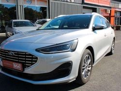 Polarsilber metallic Gebraucht 2024 Ford Focus Titanium Kombi | 24.991 € (Fairer Preis)