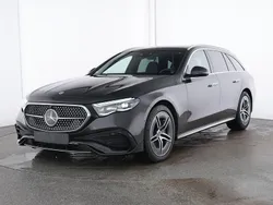 Grau Gebraucht 2024 Mercedes E450 AMG Kombi | 69.870 € (Superpreis)