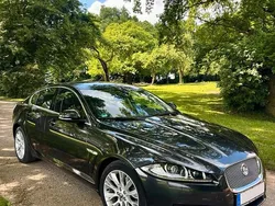 Grau Gebraucht 2012 Jaguar XF Luxury Limousine | 8.000 €
