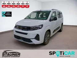 Weiß Gebraucht 2024 Opel Combo Life XL Van / Kleinbus | 27.580 € (Etwas zu teuer)