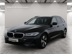 Grau Gebraucht 2022 BMW 520 Sport Line Kombi | 37.700 € (Fairer Preis)